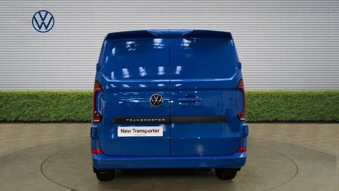 Volkswagen Transporter T32 Swb Diesel 2.0 TDI 150 Commerce Pro S Van [5 Plus] - Image 8